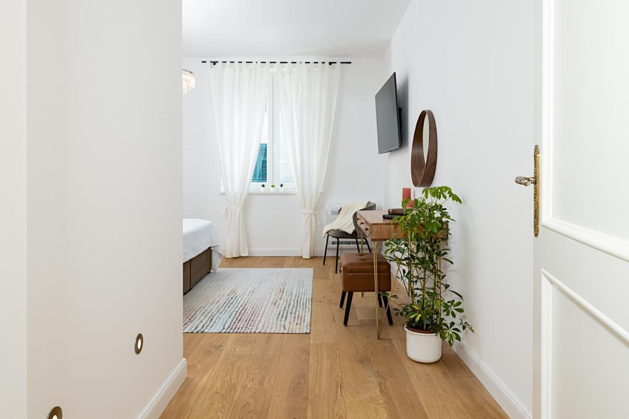 Aurelia Residence สปลิท ภายนอก รูปภาพ