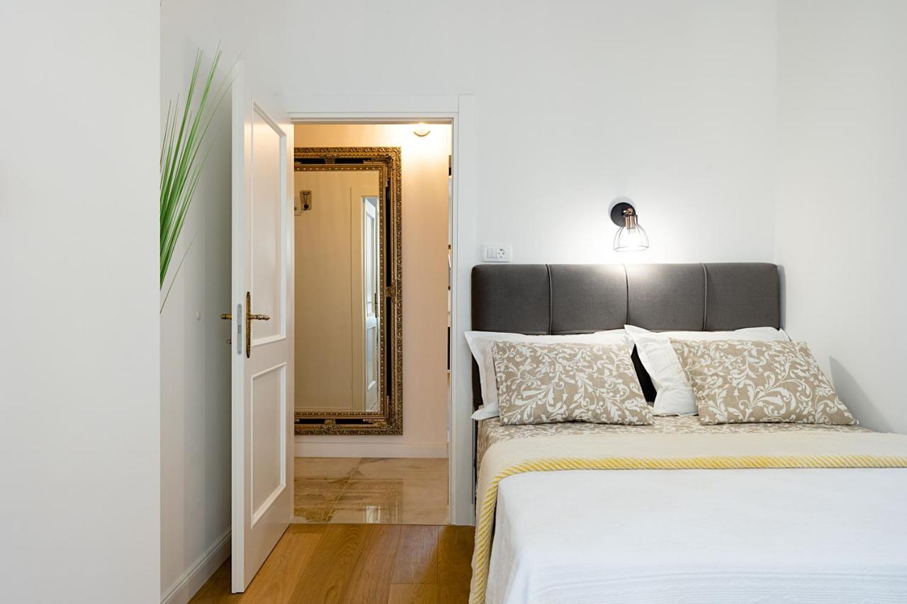Aurelia Residence สปลิท ภายนอก รูปภาพ